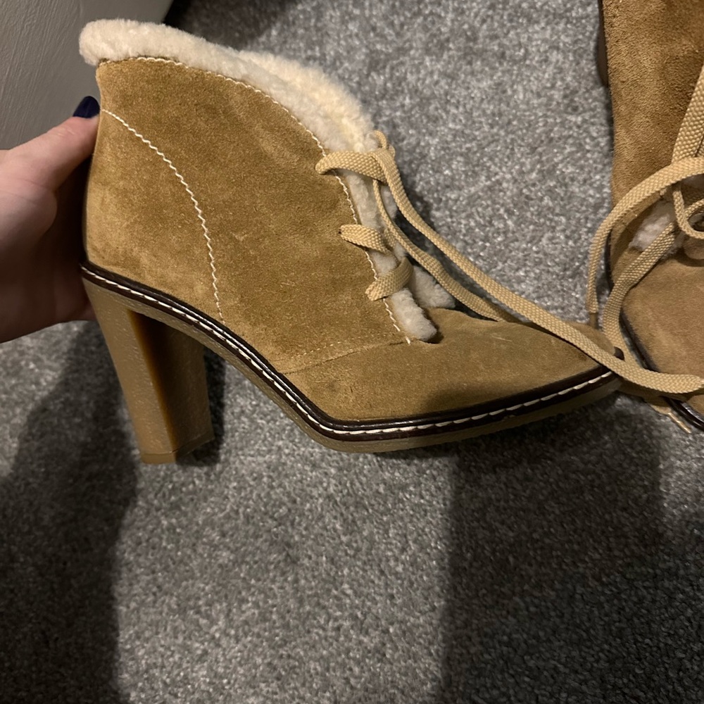 Coach Almost New Jamie Boots Sz 7B - Picture 6 of 11